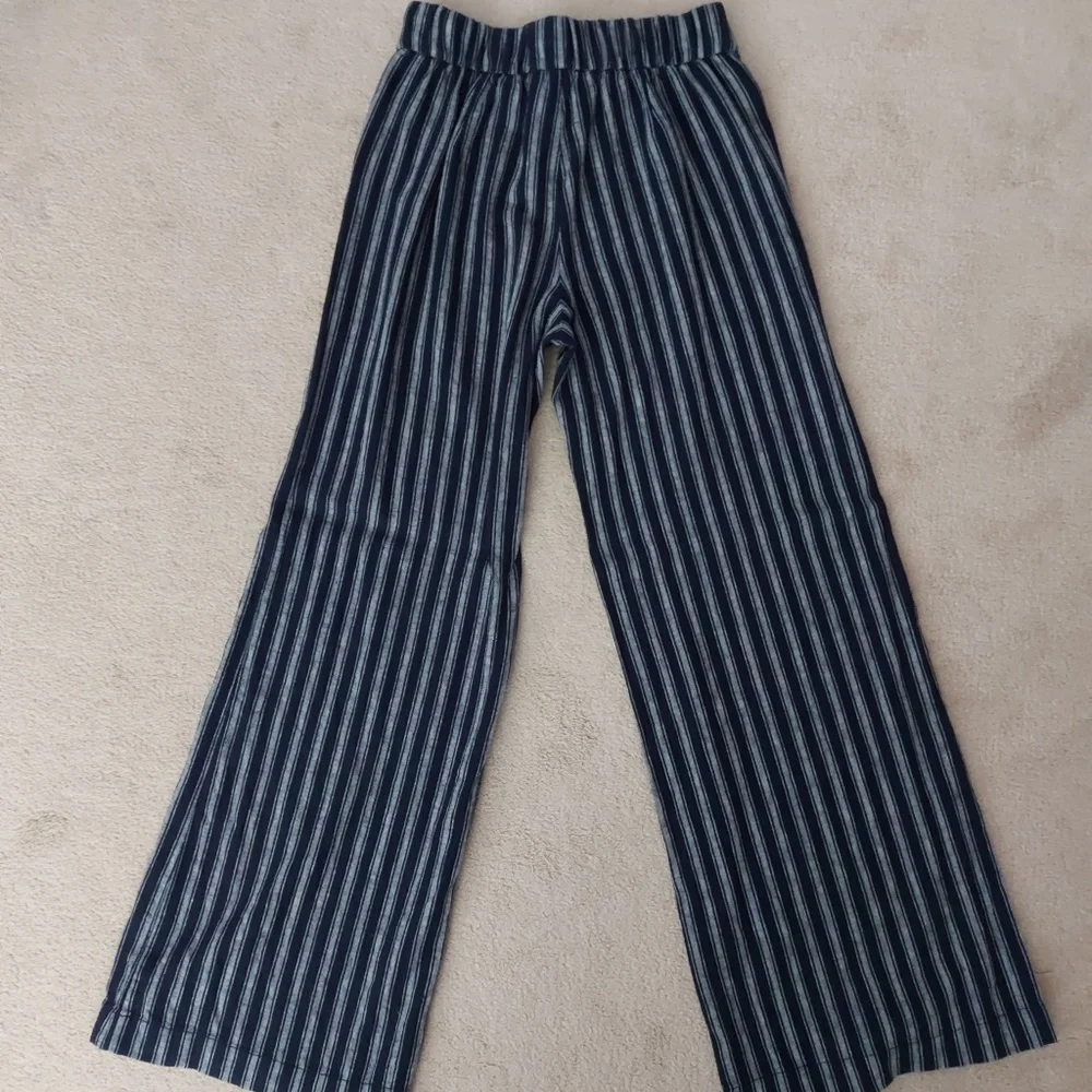 Wide leg pants - Picture 2 of 3